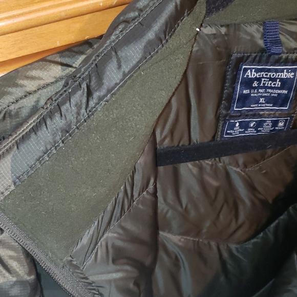 Abercrombie & Fitch Brand New Green Camo Jacket XL - Picture 5 of 5